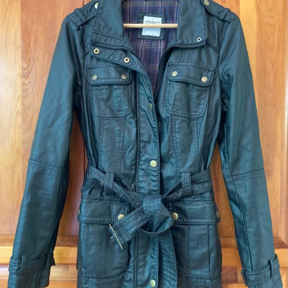 Esprit Jacket - Picture 2 of 4